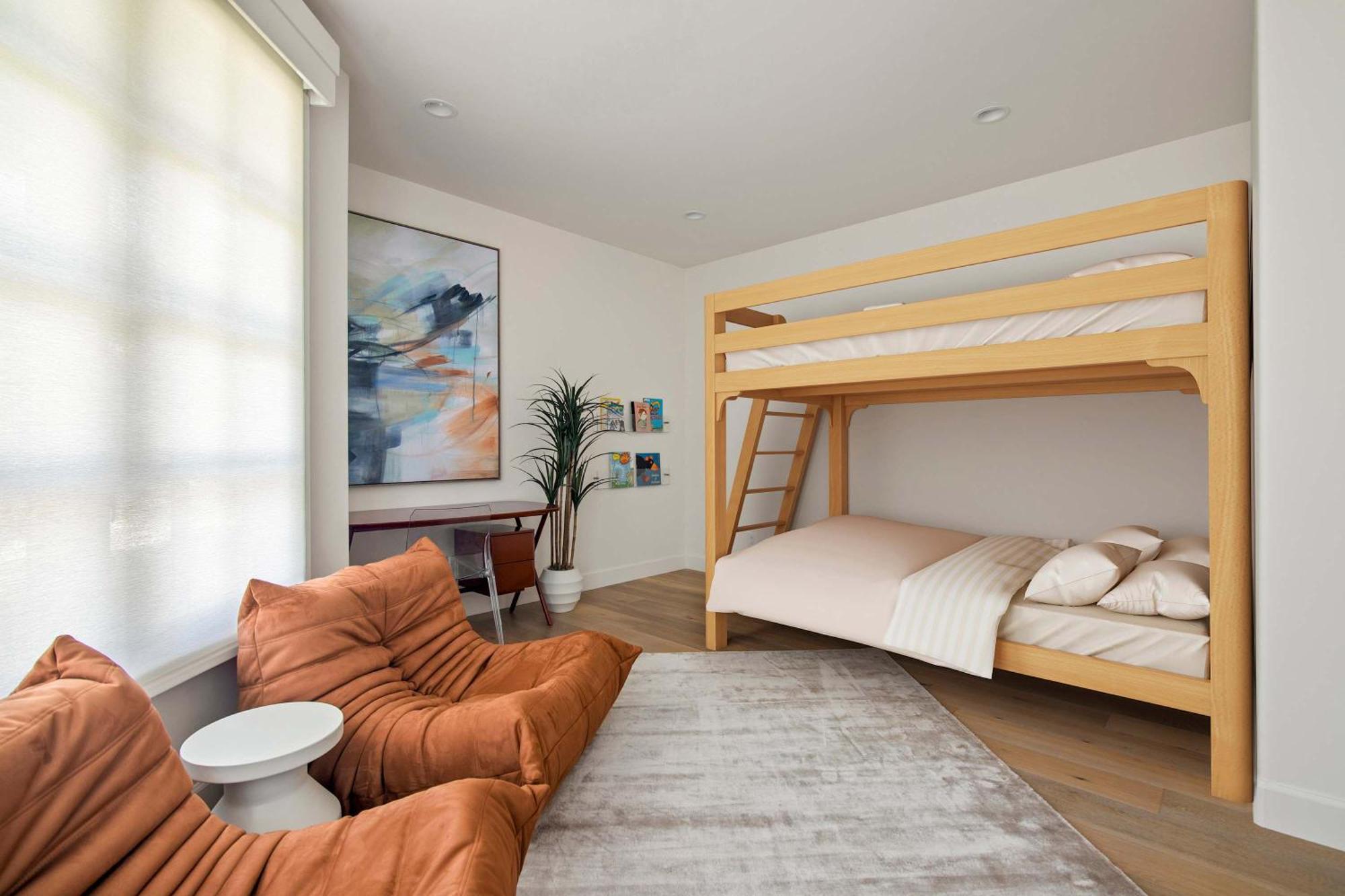 3br La Jolla Village Walk To Holiday home San Diego