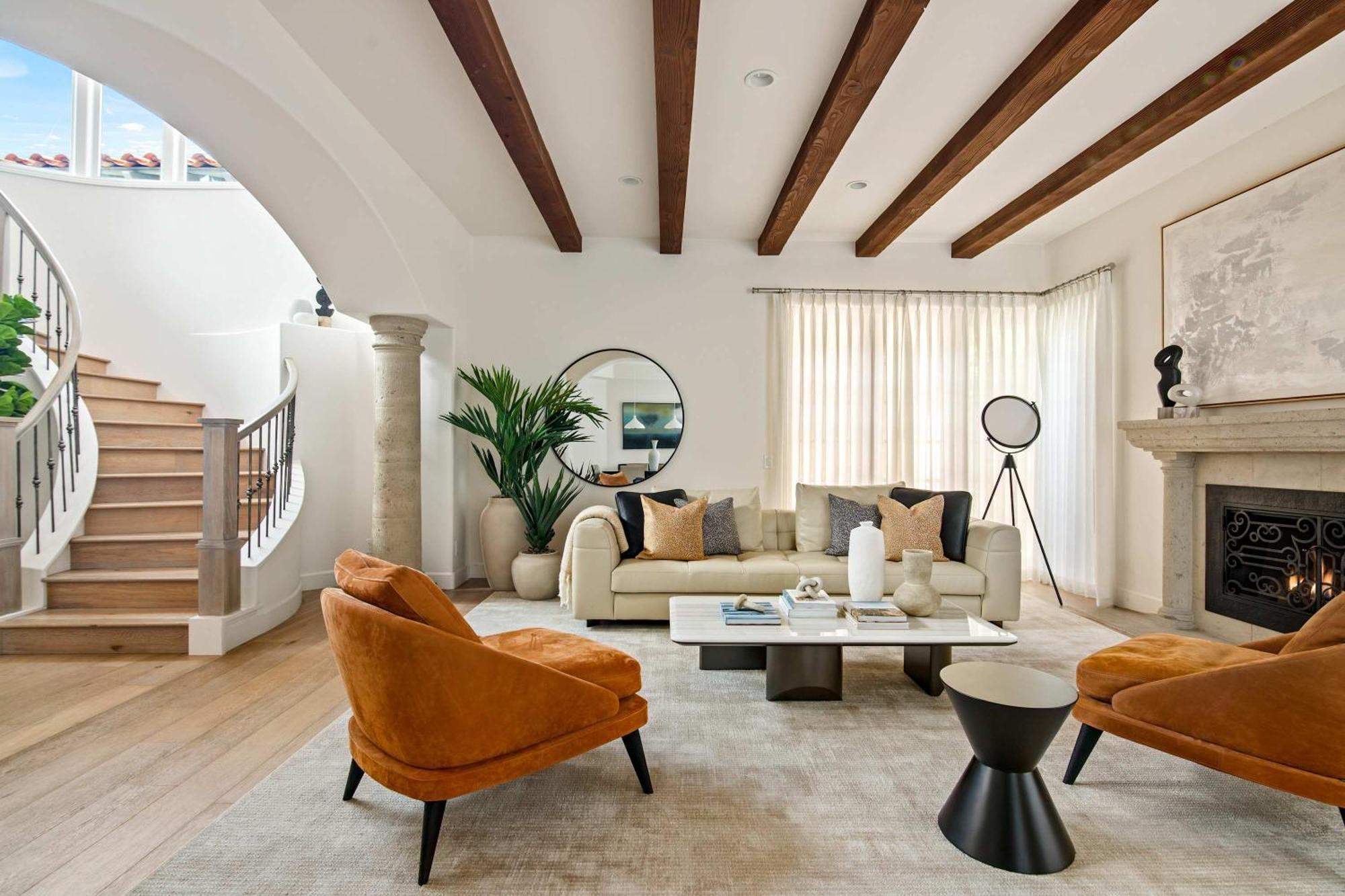 3br La Jolla Village Walk To Holiday home